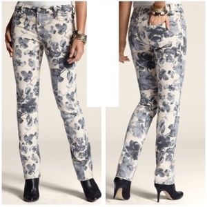 Chico's 0 So Slimming Rose Print Jeans Size 4